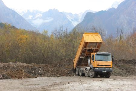 GRADNJA NOVE ŠPORTNE DVORANE SE JE PREJŠNJI TEDEN ZAČELA 4